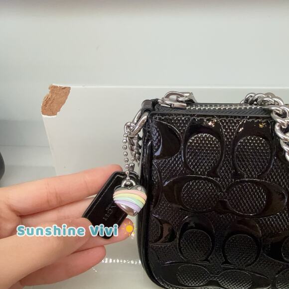 NWT Coach Nolita 19 In Signature Leather With Heart Charm CCZ27 Silver Black - Picture 2 of 7